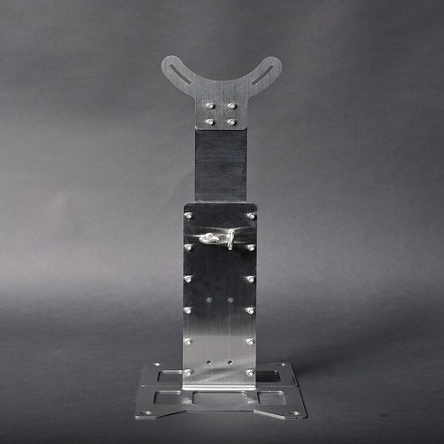 캠핑 안전의 시작, 연통 지지대로 완성하세요!