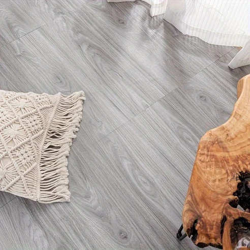 낡은 바닥, 쉽고 빠르게 새롭게 변신