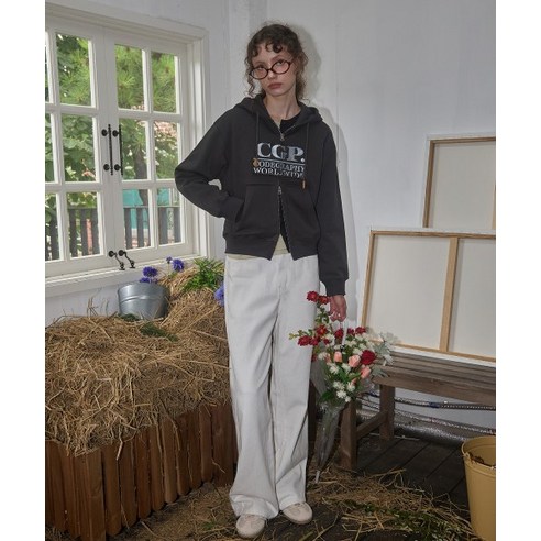 CGP (우먼) 스퀘어 로고 데미지 후드 집업_차콜 390387