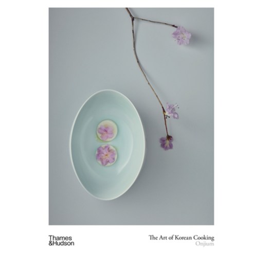 (영문도서)The Art of Korean Cooking Hardcover, Thames & Hudson, English, 9780500029541