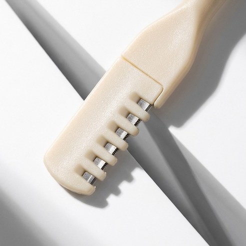 리빙홈디테일 콧털제거기 이미지 3