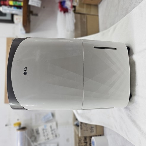 중 고 LG제습기 LD-138DFS 13L 1등급 연속배수만수알림 성에제거습도자동조절공기청정 작동잘됩니다