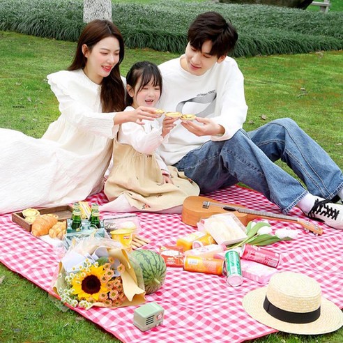 율샵 피크매트 사용 예시 (가족 나들이)