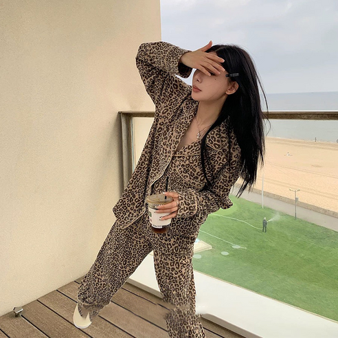 추운 겨울밤, 포근한 잠으로 당신의 하루를 위로해 줄 선택 잠옷세트