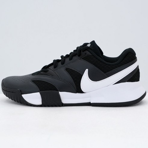 흙 코트 위 흔들림 없는 발걸음을 위한 선택