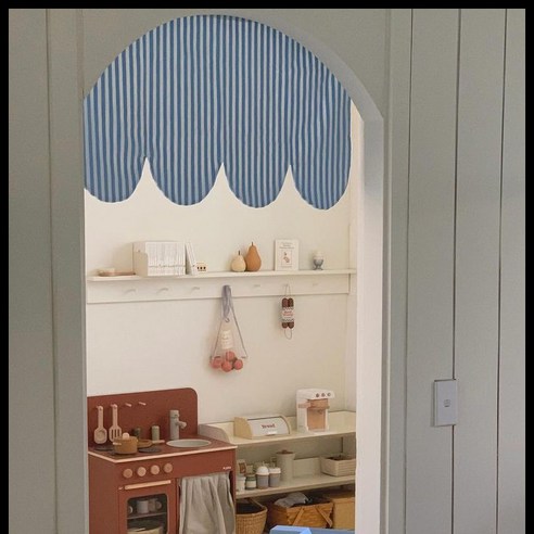 두잉썸 라라 어닝 도어 커튼 - 스트라이프