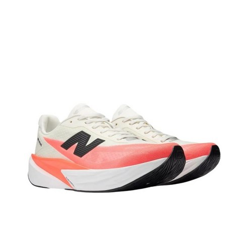 발걸음이 가벼워지는 마법, 뉴발란스 퓨어셀 레벨 5 카본화