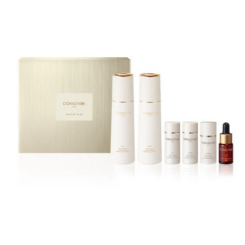 Маникюрные и педикюрные наборы