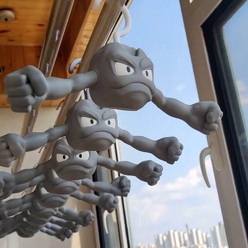 135. 꼬마돌 옷걸이