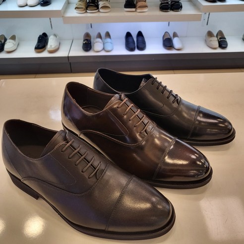 매일 아침, 당신의 품격을 높여줄 단 하나의 선택 소다남성구두