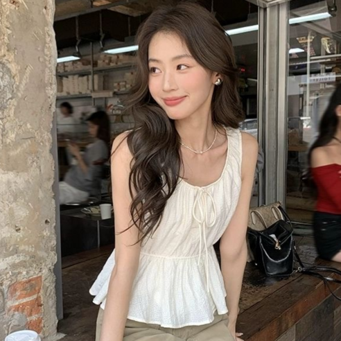 에리르 프릴 민소매 블라우스 데일리 프릴 캉캉 플레어 나시 뷔스티에