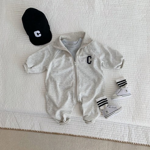 아이 옷 입히기 고민 끝 간편함과 편안함을 한번에