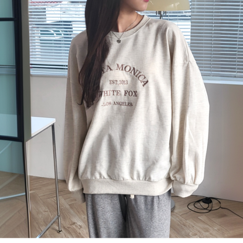 라라로엔픽 헤이즐 루즈핏 맨투맨 아이보리/오트밀 색상 후면 디테일, 가성비 좋은 무지 맨투맨