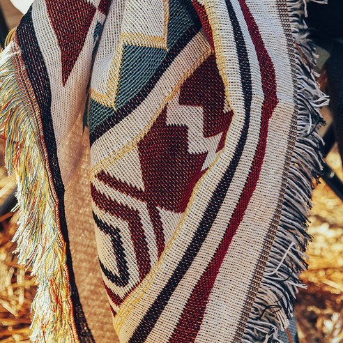 탄스트라이더 담요로 캠핑과 일상 모두 포근하게