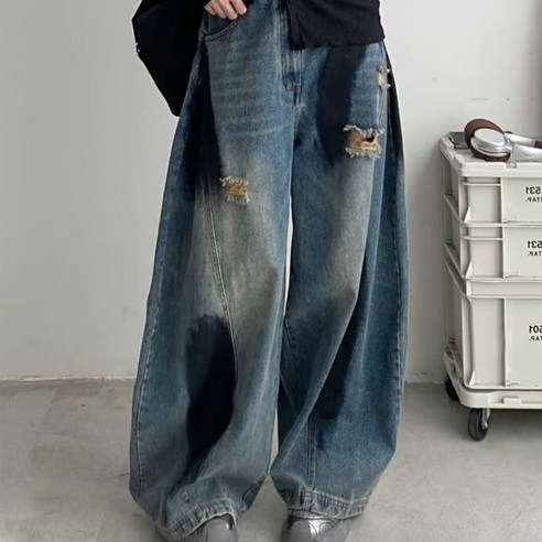 벌륨 다크워싱 핀턱 와이드 데님 팬츠