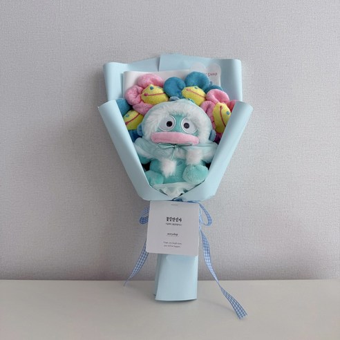 산리오 컬러망토 가방고리 키링13cm 스마일꽃4송이 인형꽃다발 졸업선물 생일선물 졸업식꽃다발, 1개, 한교동, 330mm