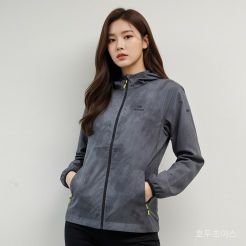 아이더 여성 홀겹 경량 자켓 봄 여름 러닝 등산 후드 데일리