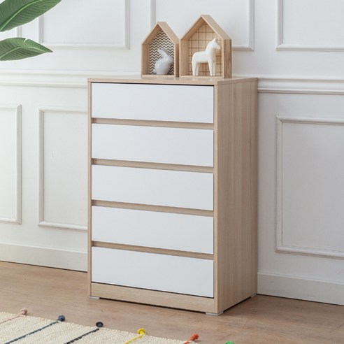 깔끔한 수납과 세련된 디자인으로 공간의 효율성과 마음의 평화를 더하다