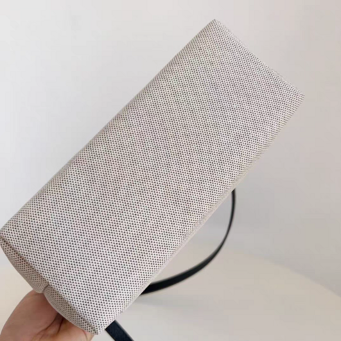 합리적 가격에 만나는 세련된 디자인과 실용성의 조화