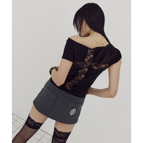[셋업이엑스이] LACE CROSS T-SHIRT / BLACK