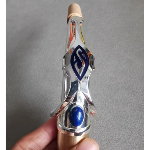 더 이상 숨죽이지 마세요 아름다운 멜로디를 위한 당신의 선택 색소폰