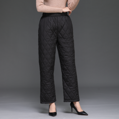 겨울철 따뜻함과 스타일을 동시에 잡은 여성용 폭신 패딩바지