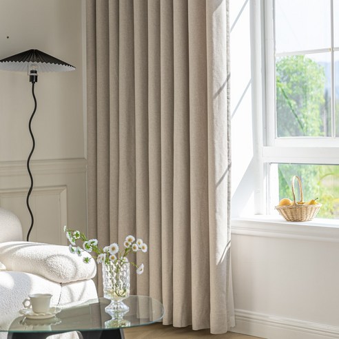 스위트 코트니 방한 커튼: 따뜻함과 난방비 절약, 두 마리 토끼를 잡다!