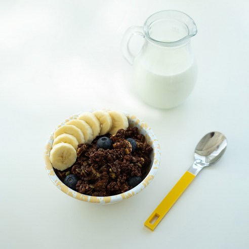 달콤함은 그대로, 죄책감은 덜었어요! 똑똑한 초코 그래놀라의 변신