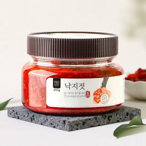 밥도둑을 넘어 밥상의 활력소가 되어줄 비법 낙지젓갈 밥도둑을 넘어 밥상의 활력소가 되어줄 비법 낙지젓갈