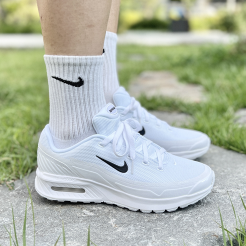 나이키 남성 에어맥스 흰검 운동화 스니커즈 가벼운 데일리 슈즈 발편한 조깅화 워킹화 헬스화 슈즈케이스세트