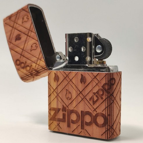 Zippo 49331燃油式打火機，經典煤油打火機，現貨供應，防風耐用