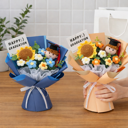 Dirua Haksamo Tteu Pack Kkotdabal Joleopsik Inhyeong Kkotdabal Seonmul , 1 Pack , Blue (디루아 학사모 뜨개꽃다발 졸업식 인형 꽃다발 선물, 1개, 블루)