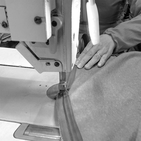 전자파차단 원적외선 기능성 복부 허리 온열찜질기 후기 분석 - 안전 인증 마크