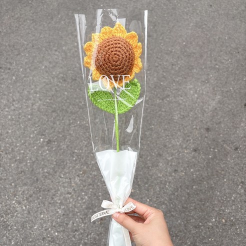 [글로비스타] 뜨개 꽃 한송이 완제품 행사 선물 생일 명절 기념일선물, 1개, 해바라기