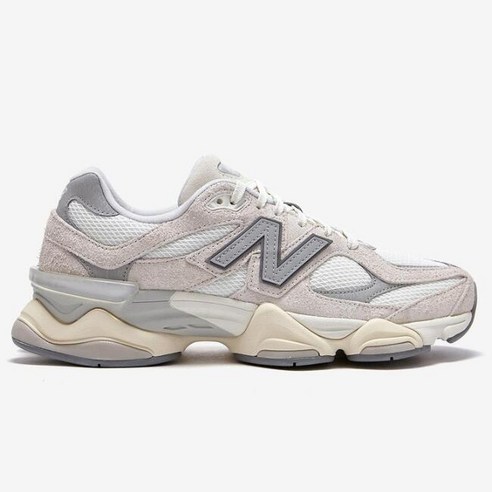  뉴발란스 레터링 신발끈, 스타일을 완성하는 작은 선택이 달라요