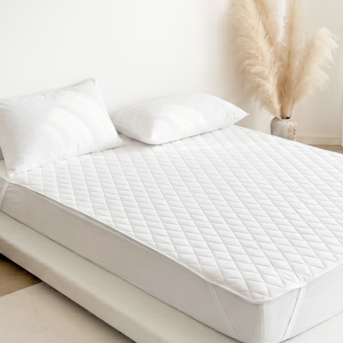 Marakeu Alreoji Care Meonjieops Nubim Chimdaepaedeu Wosing Gojeongbaendeuhyeong , White (마이라이크 알러지케어 먼지없는 누빔 침대패드 워싱 고정밴드형, 화이트)