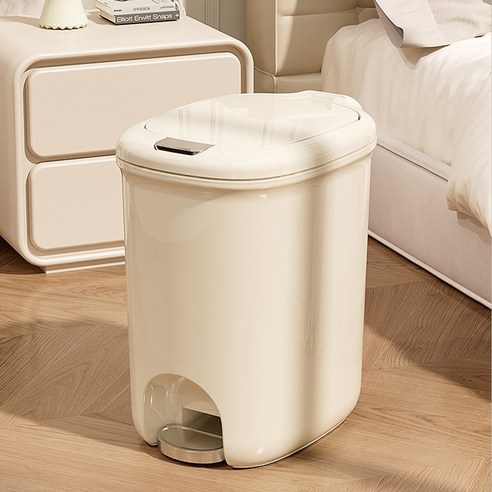 세련된 공간을 완성하는 컴팩트 저소음 페달 휴지통 15L, 지금 바로 만나보세요!