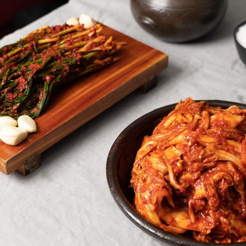 (5주년 한정특가 가격할인) 맛있게매운 삼대본가 김치세트 배추김치 1kg + 파김치 500g