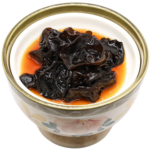 유리네 수제 목이버섯 장아찌: 풍부한 식감과 깊은 풍미를 담아낸 반찬