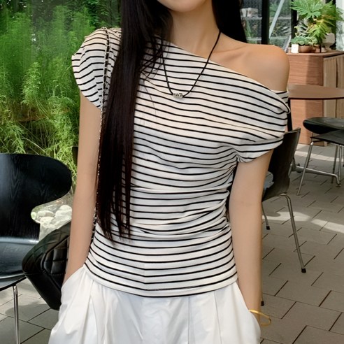 르브엘 여성 슬림핏 오프숄더 반팔티