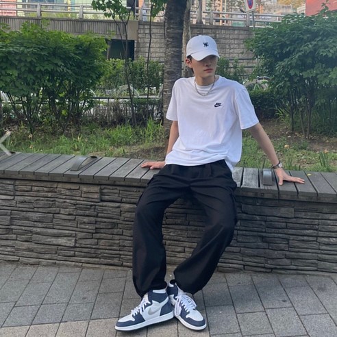 나이키 남성용 NSW 클럽티 AR4997-101