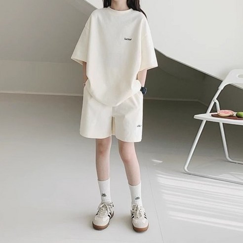 해피유통여아 여름 루즈핏 기본 반팔 세트 캐주얼 패셔너블한 두피스14세 이상 XG03