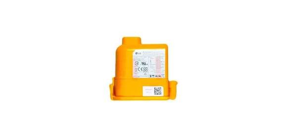 LG 정품 EAC63382208 코드제로 청소기 리필형 리튬이온 배터리 [대용량] [외부 스크래치 / 리필 완충형 배터리] (HJ솔B 증정) [모델 품절 시 대체출고], 1개