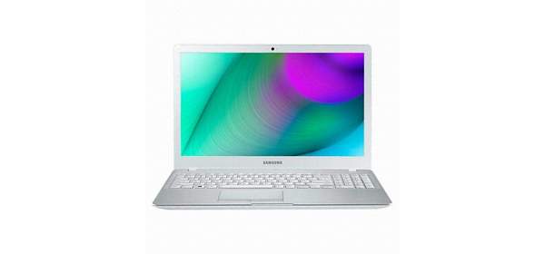 삼성전자 노트북5 NT500R5H-K29W 펜티엄-3825U 메모리 8GB SSD 256GB 1