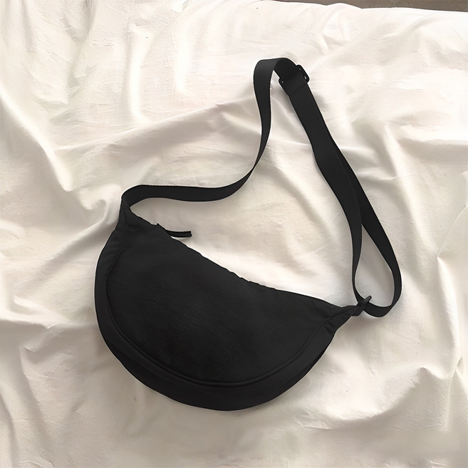 MALANG JELLY 半月形斜垮包, 黑色