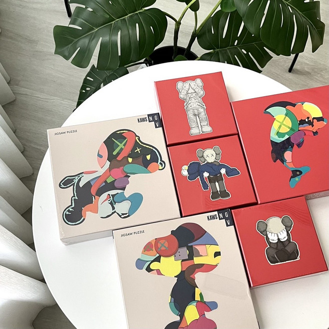 KAWS TOKYO FIRST 拼圖, 多色, 100