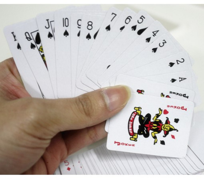 JUMBO PLAYING CARDS 撲克牌 盒裝 旅行桌遊, 兩倍大