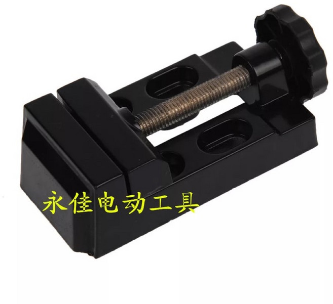 鋁合金輕型台虎鉗, 1個