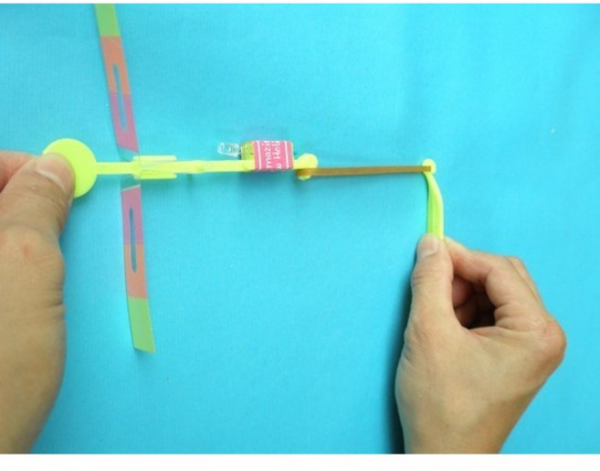 LED彈射竹蜻蜓 發光竹蜻蜓 彈射飛箭, LED竹蜻蜓 | 小型 | 一組入, Multi-color