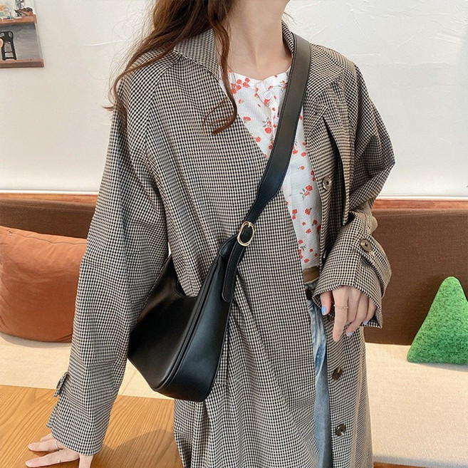 女款手提包 月牙包 餃子包 肩背包 斜背包 半月包 小包側背包, 神秘黑